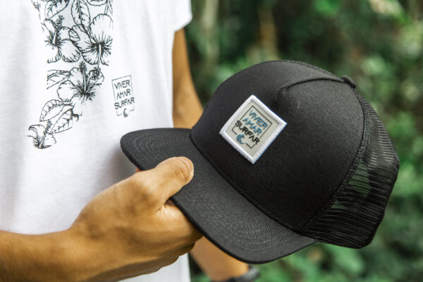 Boné preto